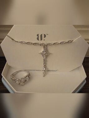 BP April 2026 Silver Starburst Drop Necklace Silver With Ring